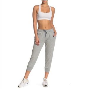 Nike Women Dry Endurance Crop Joggers - Gray, XS